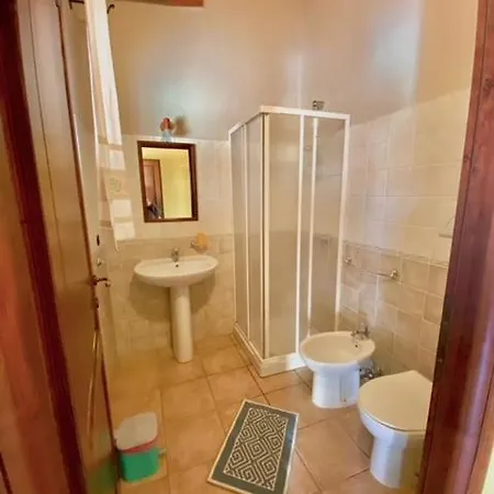 Su Massaiu مزرعة للإقامة *