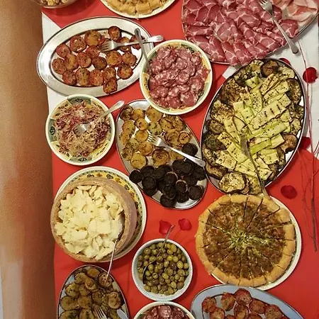 Su Massaiu مزرعة للإقامة *